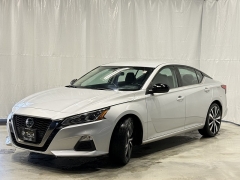 Used 2021  Nissan Altima 2&period;5 SR Sedan at Maxx Loans near St&period; Adrian&comma; MI