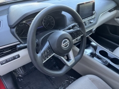 Used 2022 Nissan Altima 2.5 SV Sedan at Maxx Loans near St. Adrian, MI