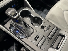 Used 2022  Toyota Highlander XLE AWD at Maxx Loans near St&period; Adrian&comma; MI