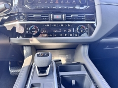 New 2025 Nissan Pathfinder Platinum 4WD at Zeigler Nissan of Orland Park near Orland Park, IL