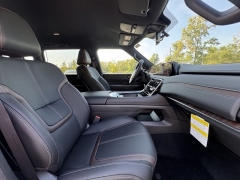 New 2026 Nissan Armada 4x4 SL at Zeigler Nissan of Orland Park near Orland Park, IL