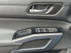 Used 2025  Nissan Pathfinder SL 4WD at Maxx Loans near St&period; Adrian&comma; MI