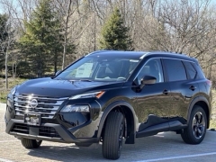 Used 2025 Nissan Rogue AWD SV at Zeigler Nissan of Orland Park near Orland Park, IL