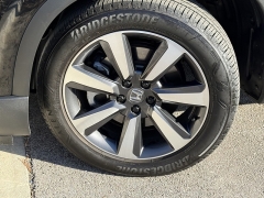 Used 2025  Honda Pilot Touring AWD at Maxx Loans near St&period; Adrian&comma; MI