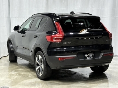 Used 2024  Volvo XC40 B5 AWD Plus Dark Theme at Maxx Loans near St&period; Adrian&comma; MI