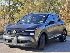 Used 2025  Nissan Kicks SR AWD at Maxx Loans near St. Adrian, MI