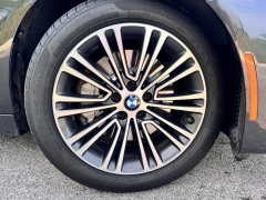 Used 2019 BMW 5 Series 530i xDrive Sedan at Maxx Loans near St. Adrian, MI
