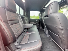 New 2025 Nissan Frontier Crew Cab 4x4 PRO-4X at Zeigler Nissan of Orland Park near Orland Park, IL