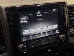 Used 2022  Nissan Frontier Crew Cab 4x4 PRO-4X Auto at Maxx Loans near St&period; Adrian&comma; MI