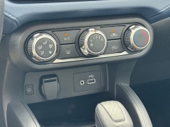 Used 2025  Nissan Versa SV CVT at Maxx Loans near St&period; Adrian&comma; MI