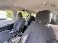 Used 2018 Chrysler Pacifica 4d Wagon LX at Maxx Loans near St. Adrian, MI