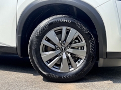 Used 2025 Nissan Pathfinder SV 4WD at Maxx Loans near St. Adrian, MI