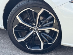 Used 2024  Nissan Altima 2&period;5 SR Sedan at Maxx Loans near St&period; Adrian&comma; MI