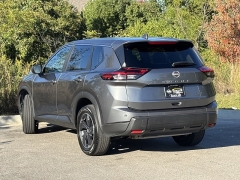 Used 2024 Nissan Rogue FWD SV at Zeigler Nissan of Orland Park near Orland Park, IL