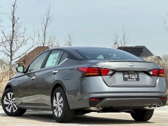 New 2025 Nissan Altima S FWD at Zeigler Nissan of Orland Park near Orland Park, IL