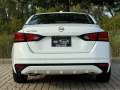 Used 2025  Nissan Altima S FWD at Maxx Loans near St&period; Adrian&comma; MI