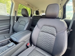 New 2025 Nissan Pathfinder SV 4WD at Zeigler Nissan of Orland Park near Orland Park, IL