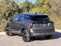 Used 2025  Nissan Kicks SR AWD at Maxx Loans near St. Adrian, MI