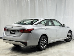 Used 2023  Nissan Altima 2&period;5 SV AWD Sedan at Maxx Loans near St&period; Adrian&comma; MI