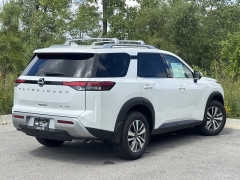 New 2025 Nissan Pathfinder SL 4WD at Zeigler Nissan of Orland Park near Orland Park, IL