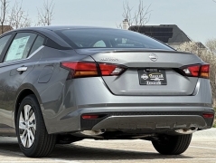 New 2025 Nissan Altima S FWD at Zeigler Nissan of Orland Park near Orland Park, IL