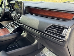 Used 2021 Lincoln Navigator Reserve 4x4 at Maxx Loans near St. Adrian, MI