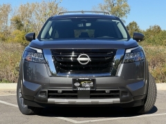 New 2025 Nissan Pathfinder SL 4WD at Zeigler Nissan of Orland Park near Orland Park, IL