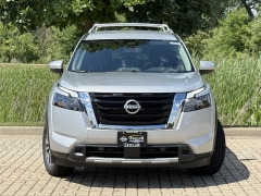 New 2025 Nissan Pathfinder SL 4WD at Zeigler Nissan of Orland Park near Orland Park, IL