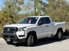 Used 2025  Nissan Frontier King Cab 4x4 S at Maxx Loans near St. Adrian, MI
