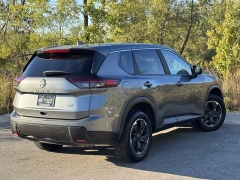 Used 2024 Nissan Rogue FWD SV at Zeigler Nissan of Orland Park near Orland Park, IL