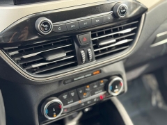Used 2022  Ford Escape SE FWD at Maxx Loans near St&period; Adrian&comma; MI