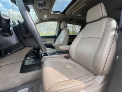 Used 2022  Honda Odyssey Elite Auto at Maxx Loans near St&period; Adrian&comma; MI