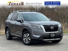  2025 Nissan Pathfinder SL 4WD at Maxx Loans near St&period; Adrian&comma; MI