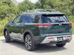 New 2025 Nissan Pathfinder Platinum 4WD at Zeigler Nissan of Orland Park near Orland Park, IL