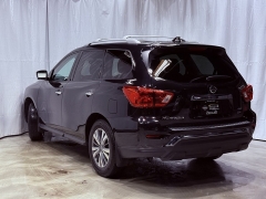 Used 2020  Nissan Pathfinder 4d SUV 4WD SL at Maxx Loans near St. Adrian, MI