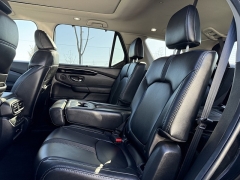 Used 2025  Honda Pilot Touring AWD at Maxx Loans near St&period; Adrian&comma; MI