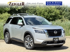 New 2025 Nissan Pathfinder SL 4WD at Zeigler Nissan of Orland Park near Orland Park, IL
