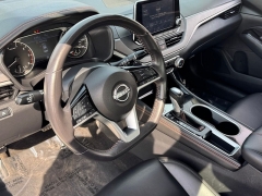 Used 2024  Nissan Altima 2&period;5 SR Sedan at Maxx Loans near St&period; Adrian&comma; MI