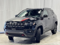 Used 2024  Jeep Compass Trailhawk 4x4 at Maxx Loans near St&period; Adrian&comma; MI
