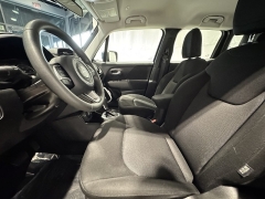 Used 2020  Jeep Renegade 4d SUV 4WD Sport at Maxx Loans near St&period; Adrian&comma; MI