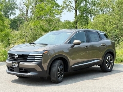 Used 2025  Nissan Kicks SV AWD at Maxx Loans near St&period; Adrian&comma; MI