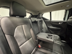 Used 2024  Volvo XC40 B5 AWD Plus Dark Theme at Maxx Loans near St&period; Adrian&comma; MI