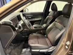 Used 2025  Nissan Kicks SR AWD at Maxx Loans near St&period; Adrian&comma; MI