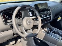 New 2025 Nissan Pathfinder Platinum 4WD at Zeigler Nissan of Orland Park near Orland Park, IL