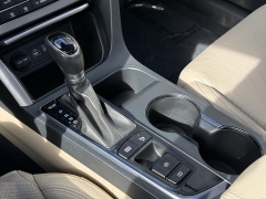 Used 2017  Hyundai Sonata 4d Sedan Limited at Maxx Loans near St. Adrian, MI