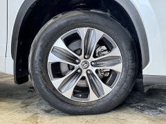 Used 2022  Toyota Highlander XLE AWD at Maxx Loans near St&period; Adrian&comma; MI