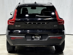 Used 2024  Volvo XC40 B5 AWD Plus Dark Theme at Maxx Loans near St&period; Adrian&comma; MI