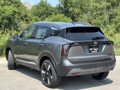 New 2025 Nissan Kicks SR AWD at Zeigler Nissan of Orland Park near Orland Park, IL